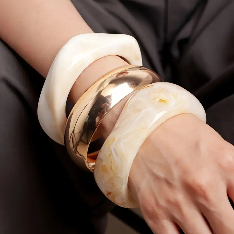 3pcs Women's Asymmetrical Acrylic Bracelet Set, Daily Wear